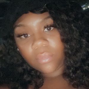 Meet your Posher, Ashly